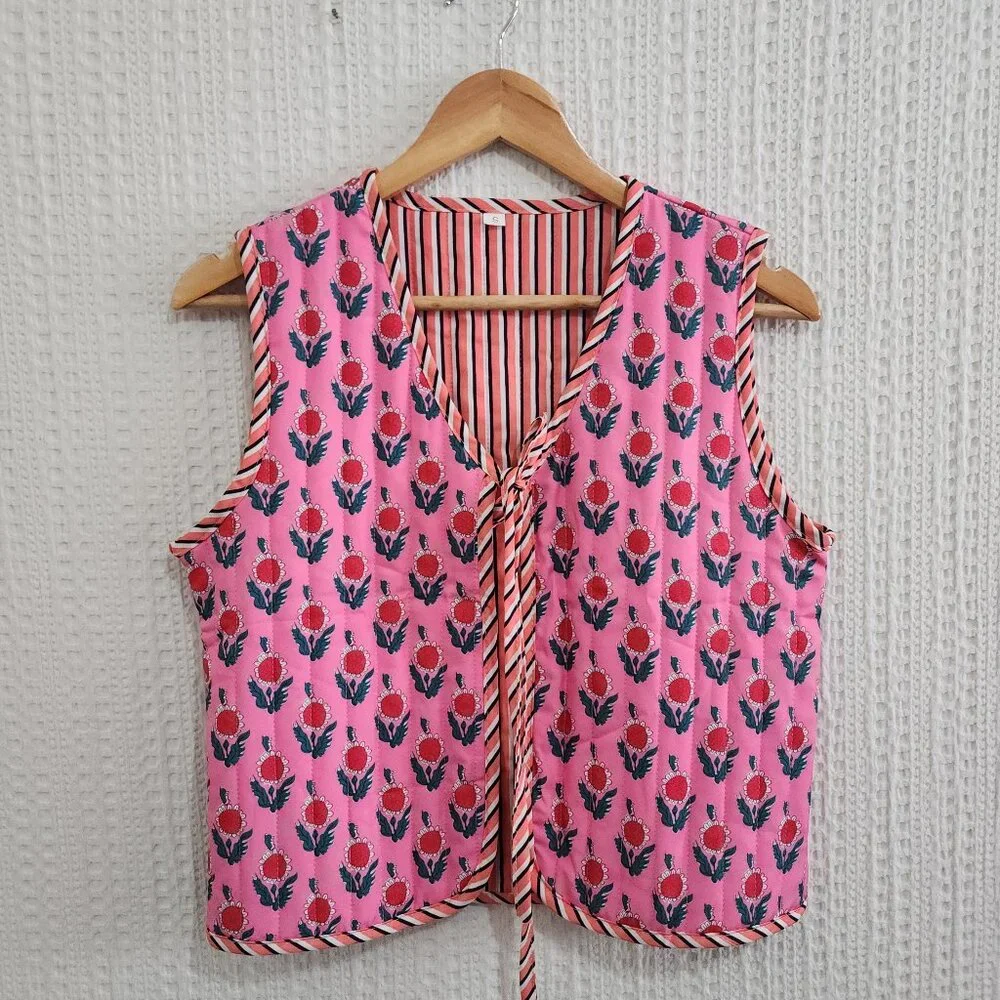 Amazon Cropped Floral Quilted Puffer Vest Printed Padded Gilet Outwear Small